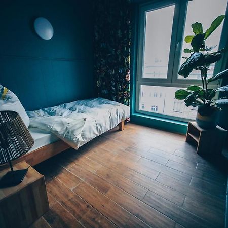 Happy End Hotel Мюнхен Экстерьер фото